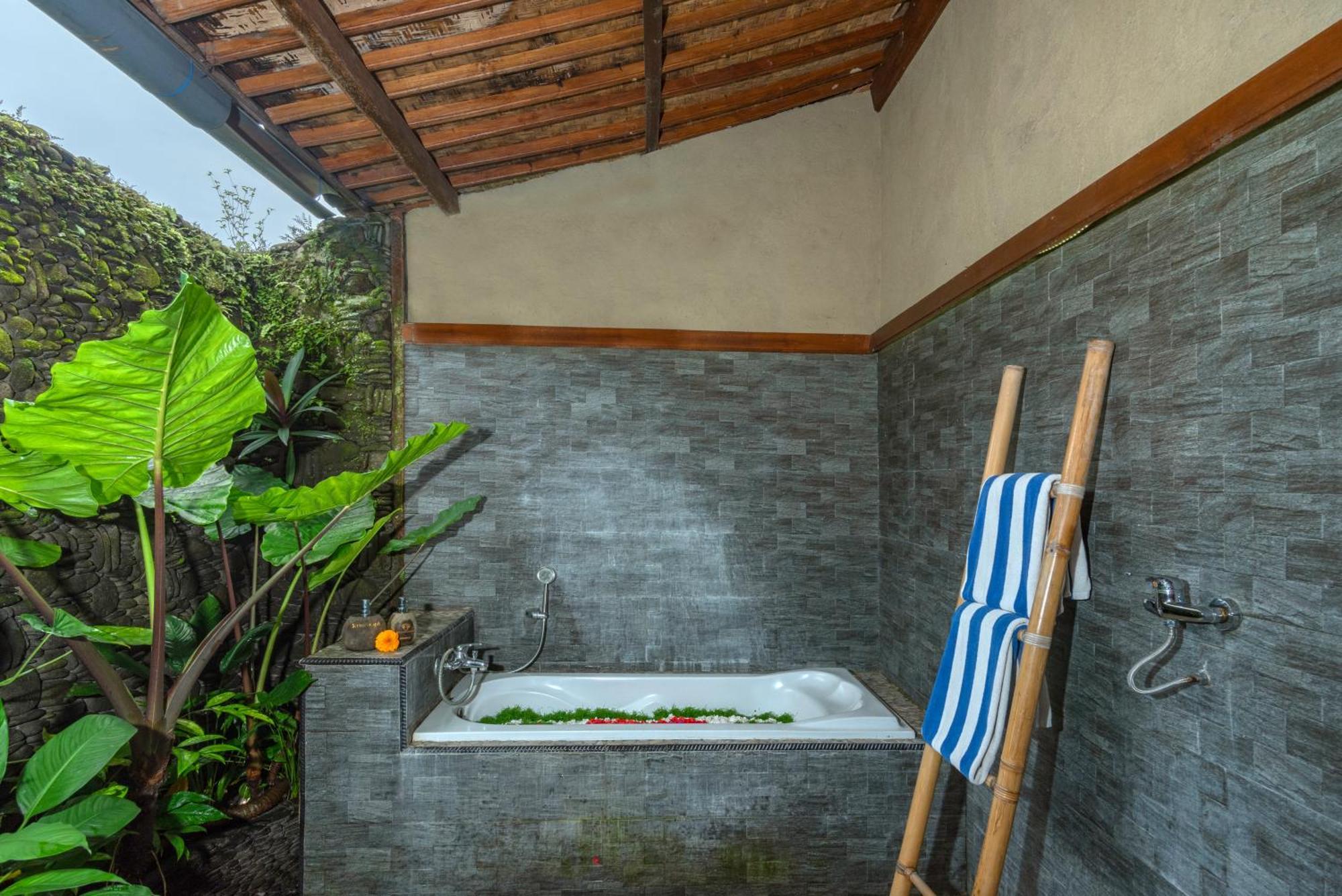 The Alus Cottage And Villa Ubud Exterior foto